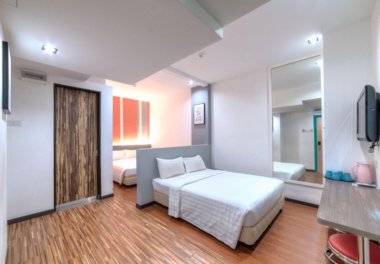 Yan Hotel George Town Exterior photo